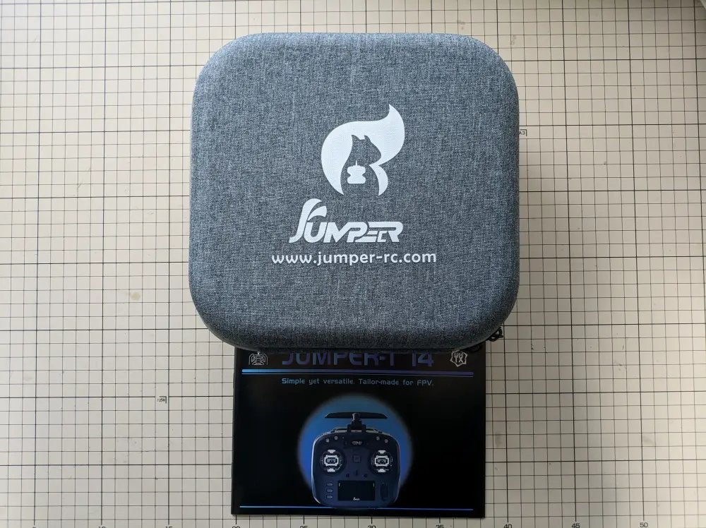 レビュー：Jumper T14 送信機 ExpressLRS 技適アリ