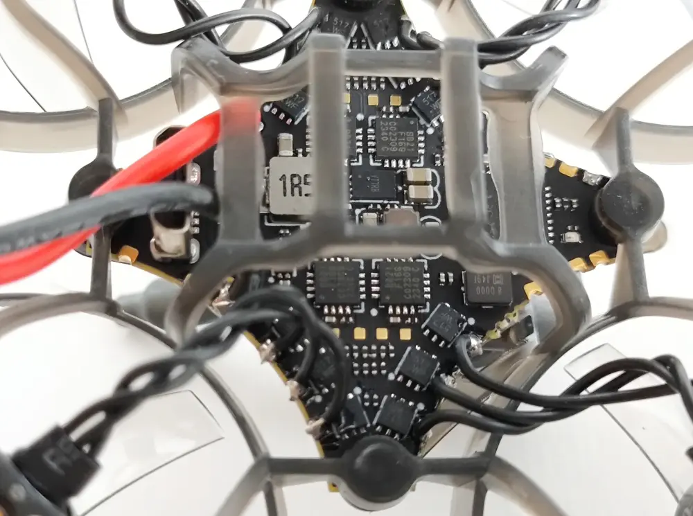 プチレビュー：HappyModel Mobula6 2024 【デフォルト設定は危険？】